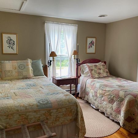 Sylvan Inn Bed & Breakfast Glen Arbor Dış mekan fotoğraf